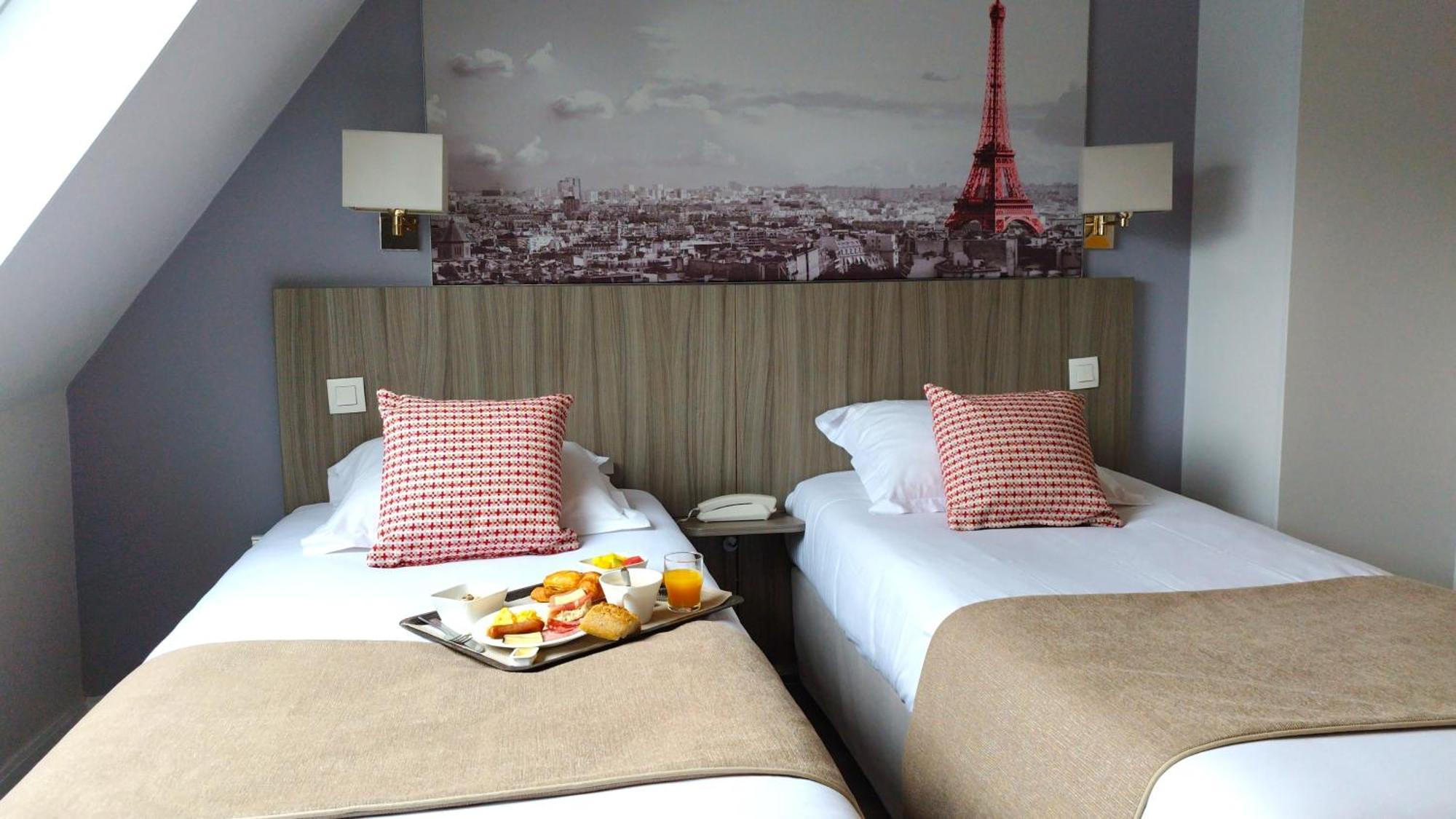 ホテル アヴィア オテル サフィール モンパルナス パリ エクステリア 写真