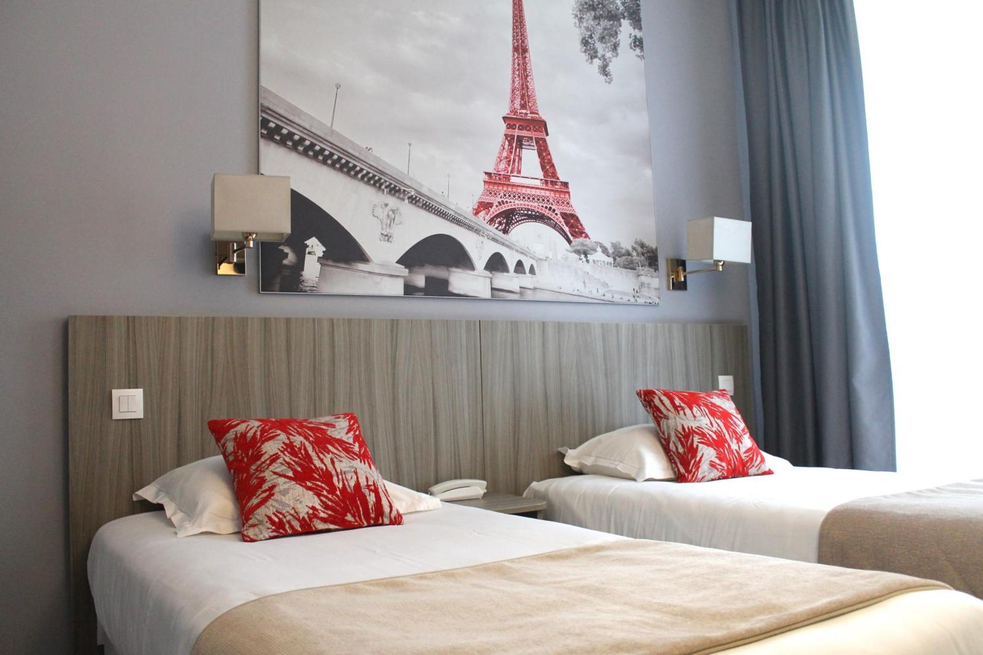 ホテル アヴィア オテル サフィール モンパルナス パリ エクステリア 写真